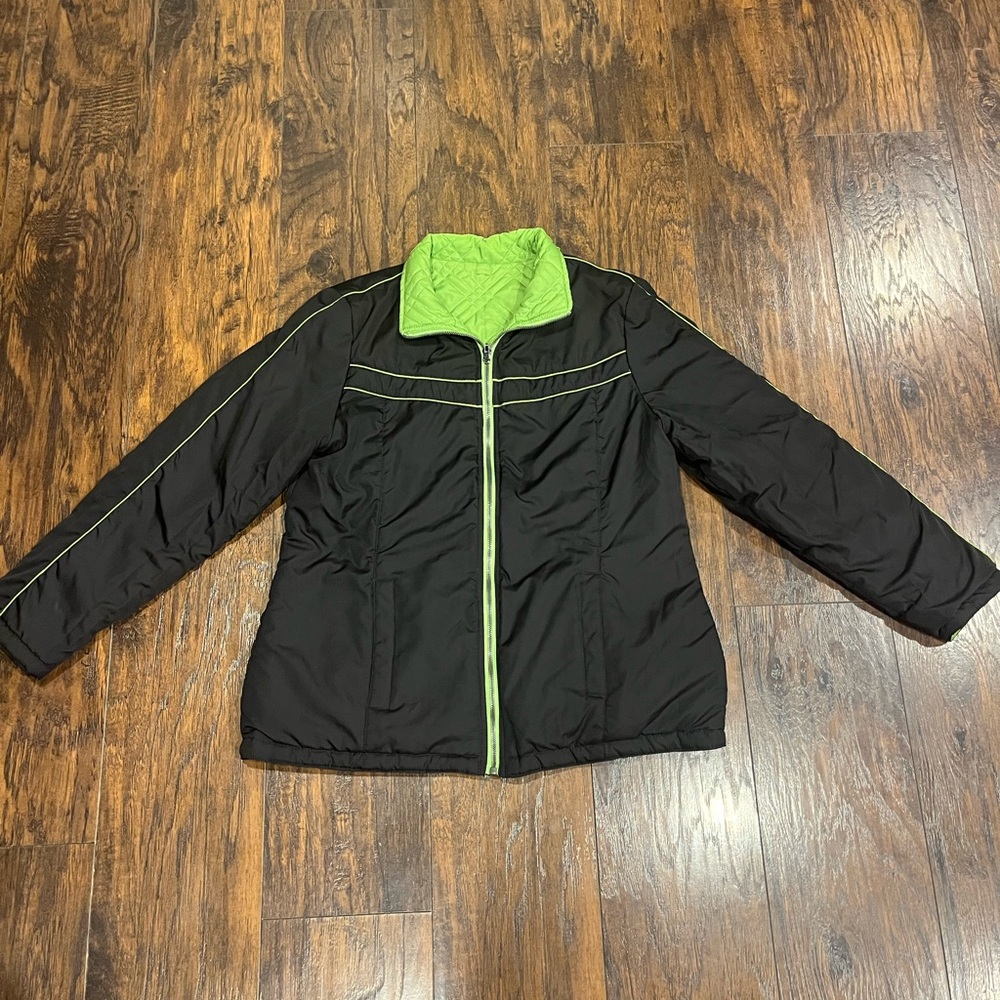 Women's Black and Green Quilted Reversible Puffer Jacket